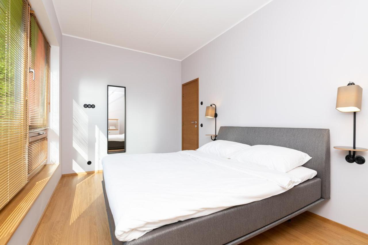 Self-Check-In Spacious 1 Bedroom Apartment With Free Parking Tallinn Dış mekan fotoğraf